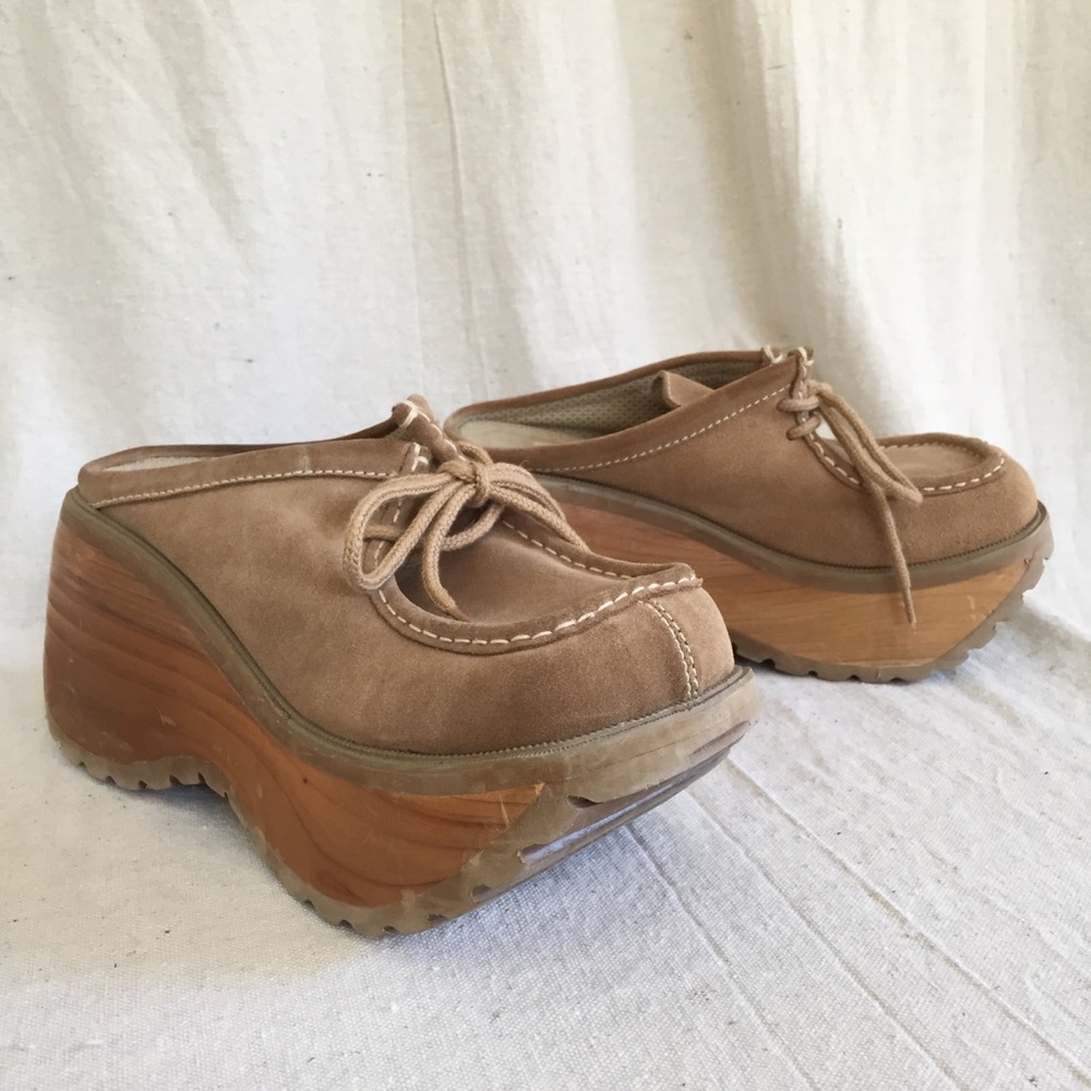 Funky genuine leather & wood platform clogs